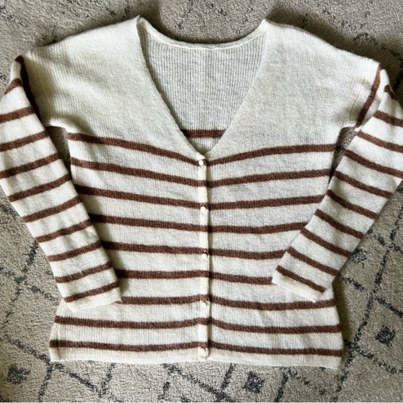 SEZANNE Barry Cardigan. Perfect condition - Picture 2 of 4